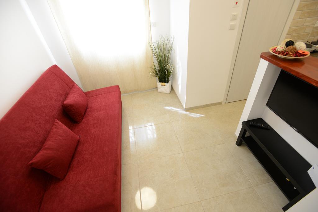 Olga Beach Apartments ไฮฟา ภายนอก รูปภาพ