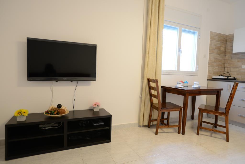 Olga Beach Apartments ไฮฟา ภายนอก รูปภาพ