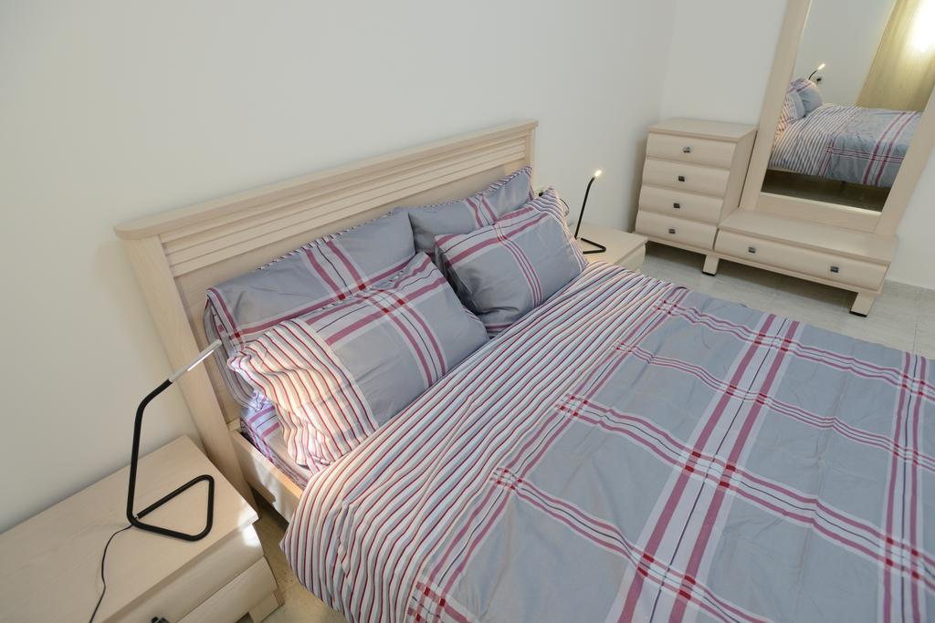 Olga Beach Apartments ไฮฟา ภายนอก รูปภาพ