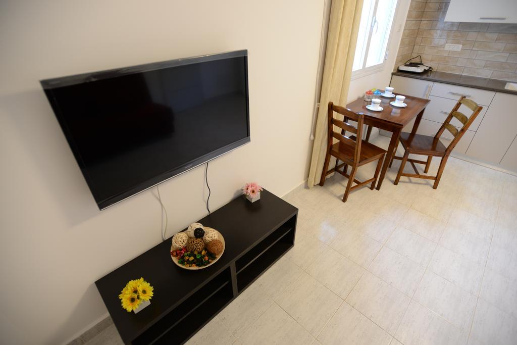 Olga Beach Apartments ไฮฟา ภายนอก รูปภาพ